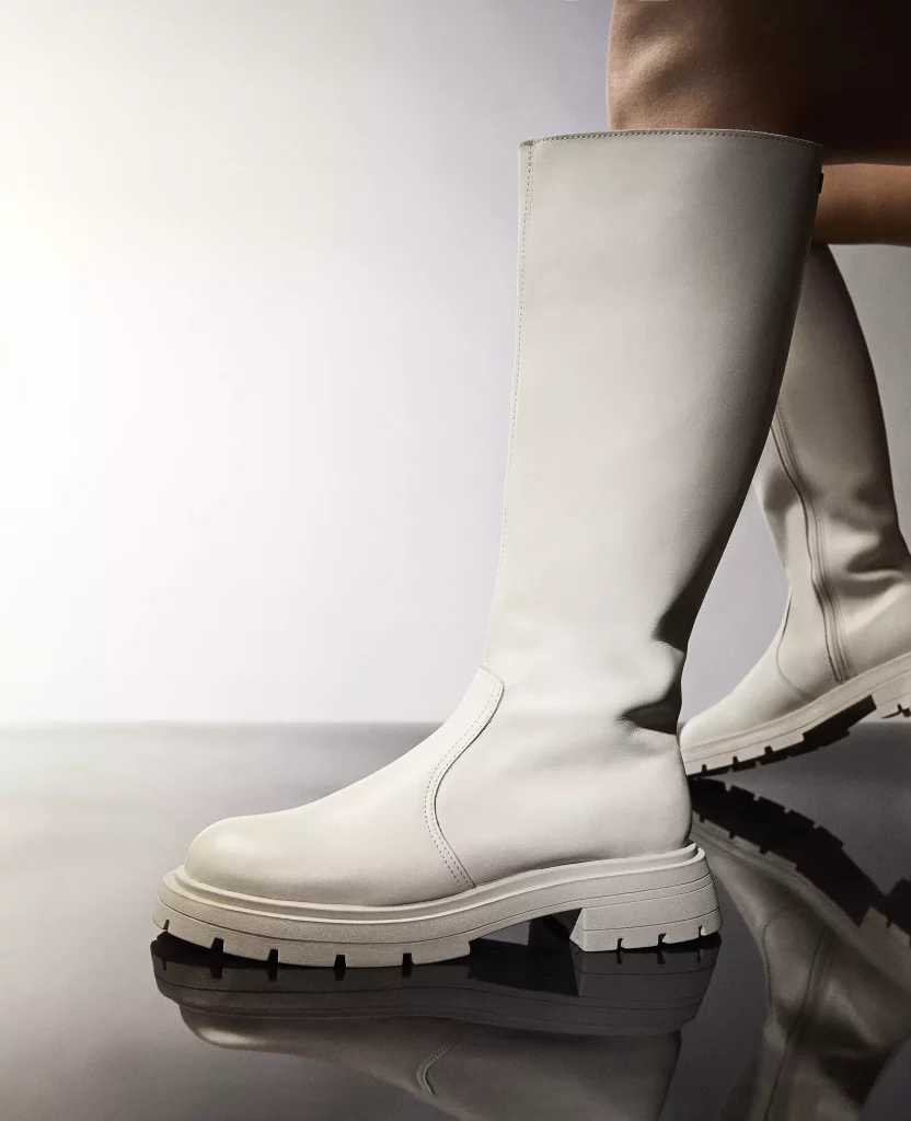 Bota Chelsea Branca da coleção SL Boots, tendências para 2023